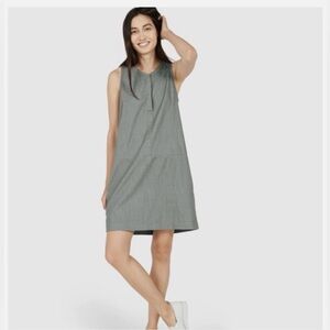 Everlane The Sleeveless Grey Denim Dress